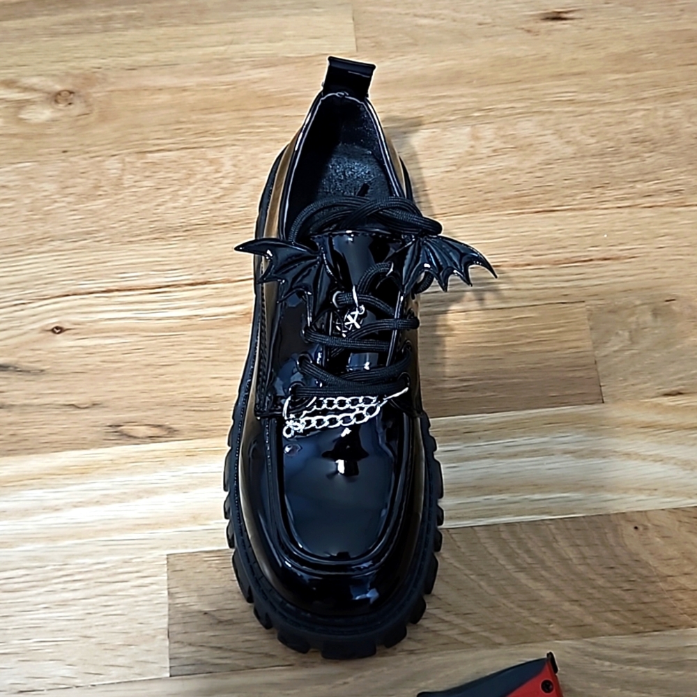 NIB Black Bat Wing Platforms Sz 6.5 EU 37